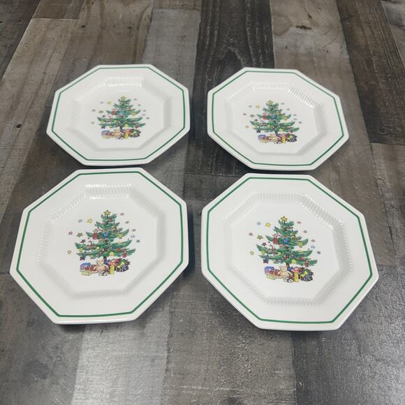 Nikko Christmastime Octagon 4.5 D Salad Dessert Plate Christmas Tree - Set of 4 - Picture 1 of 5